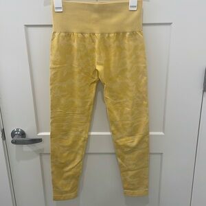 NVGTN Camo Seamless Leggings - Sunshine Yellow